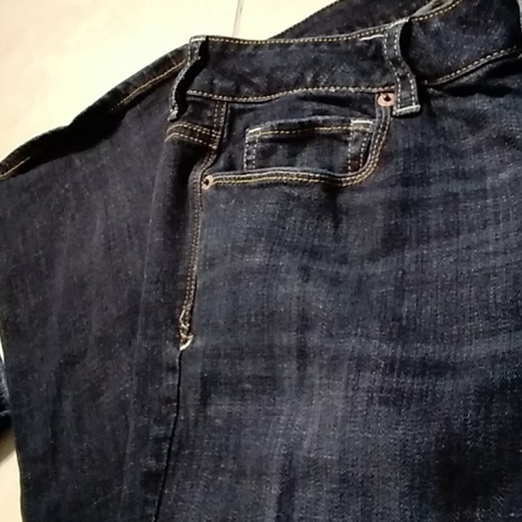 Jean - Picture 3 of 4